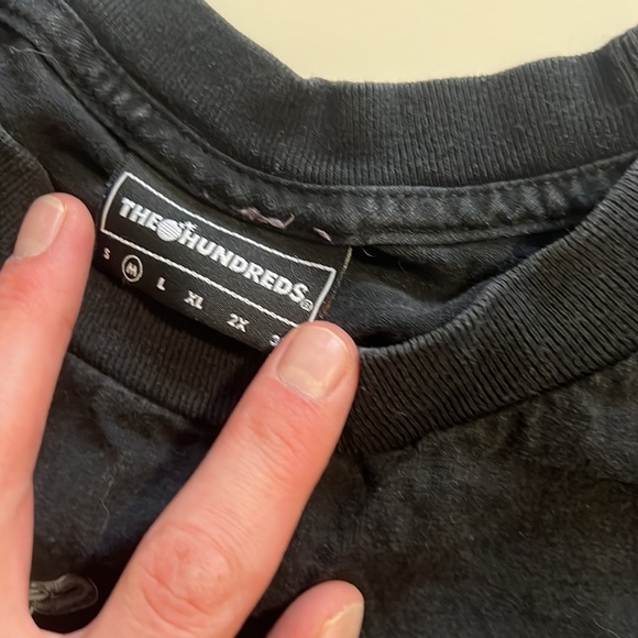 The Hundreds Black chain tee size medium - Picture 2 of 2